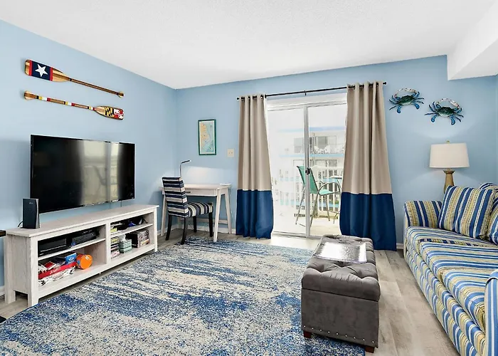Marylander Condominiums, 90 Steps From The Aparthotel