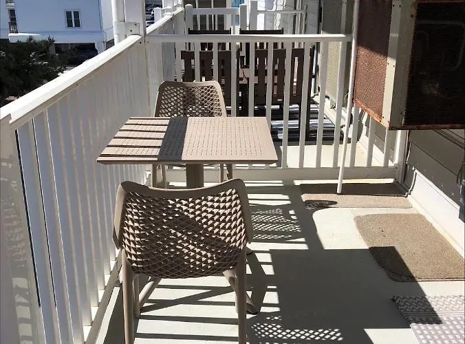 Marylander Condominiums, 90 Steps From The 4* Ocean City