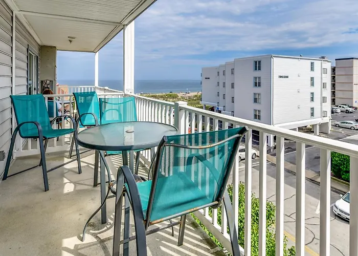 Marylander Condominiums, 90 Steps From The 4*