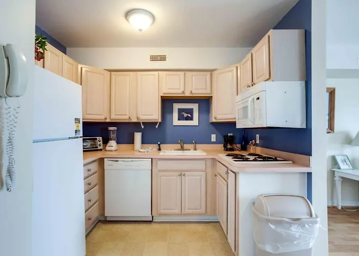 Marylander Condominiums, 90 Steps From The Ocean City