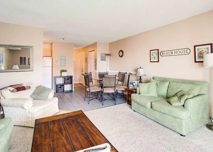 Marylander Condominiums, 90 Steps From The 4*