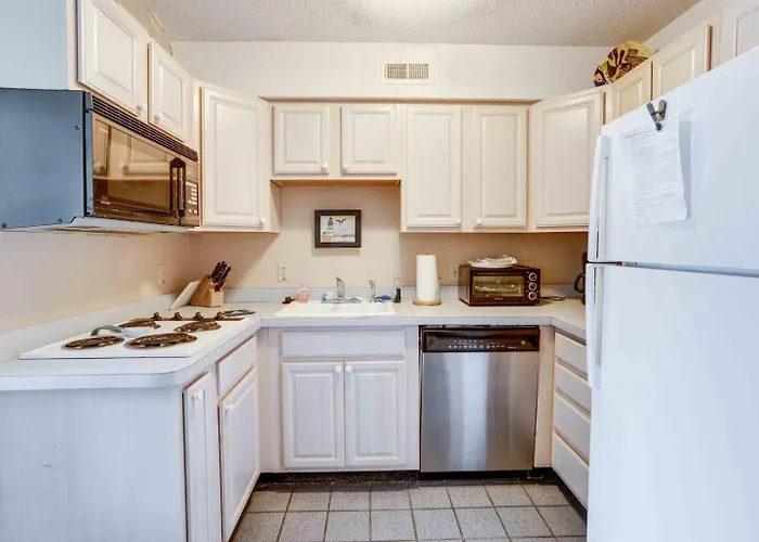 Marylander Condominiums, 90 Steps From The Aparthotel 4*