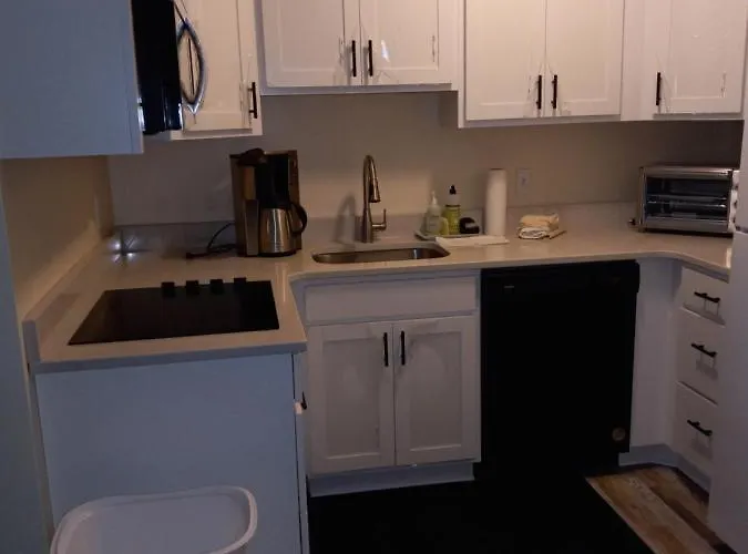 Marylander Condominiums, 90 Steps From The Aparthotel 4*